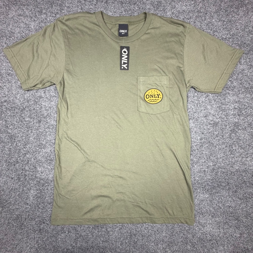 Only NY Mens Pocket‎ T-Shirt Olive Green Graphic Logo Made in USA Cotton Size M